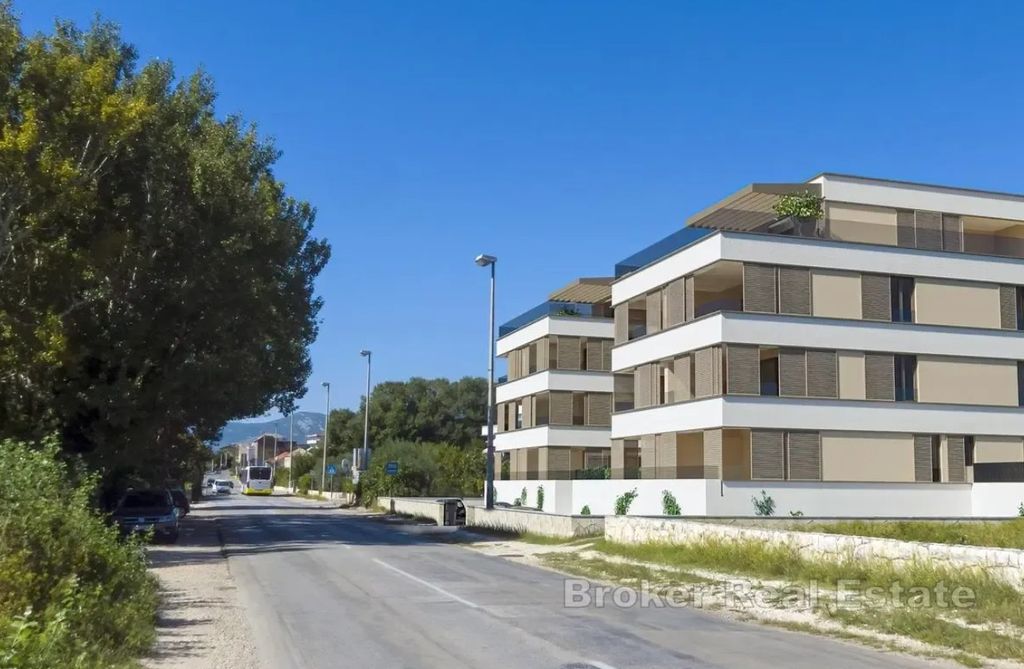 Luksuzni stanovi uz more u Kaštel Sućurcu
