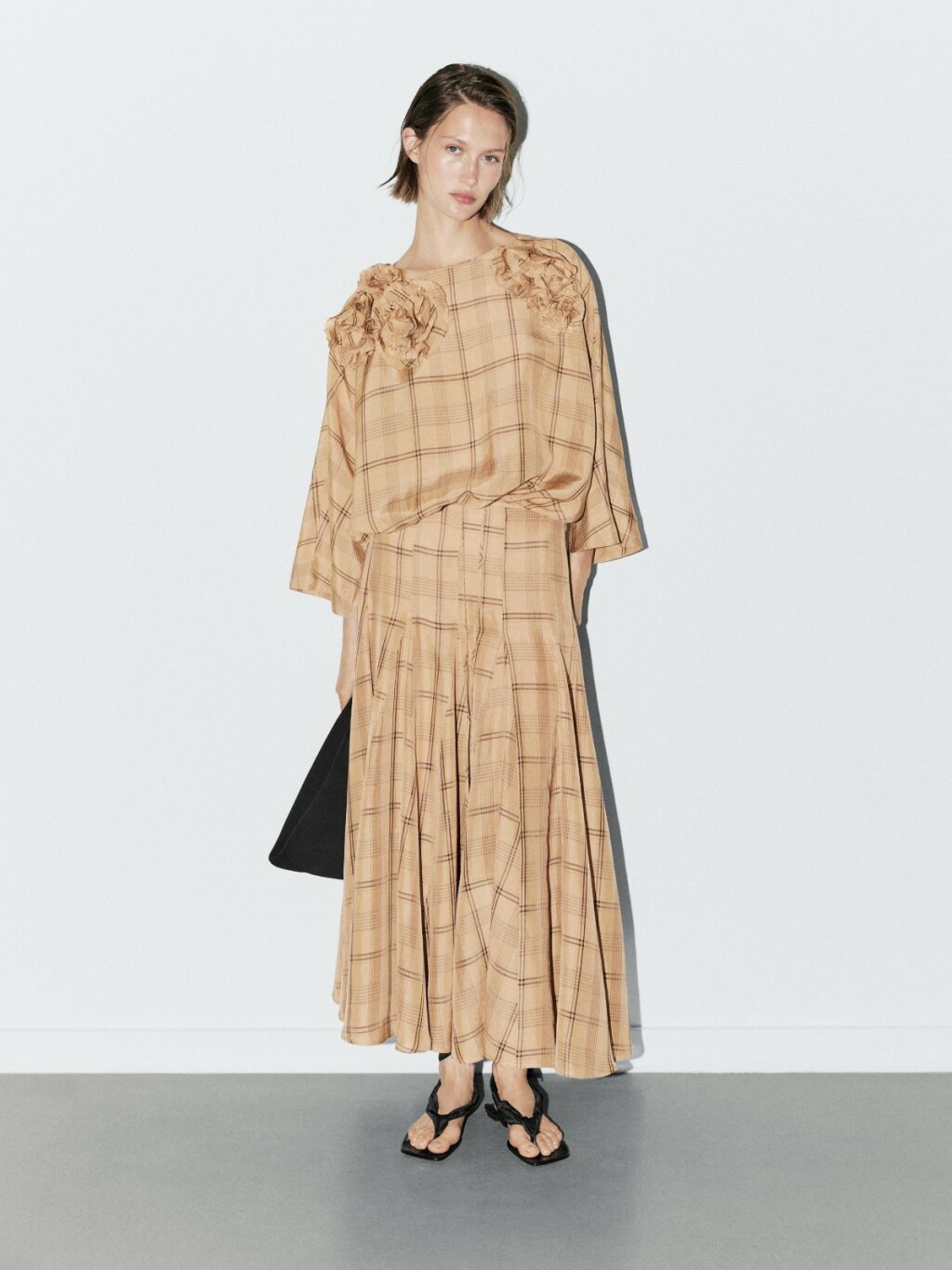 Massimo Dutti, 125 + 149 eura