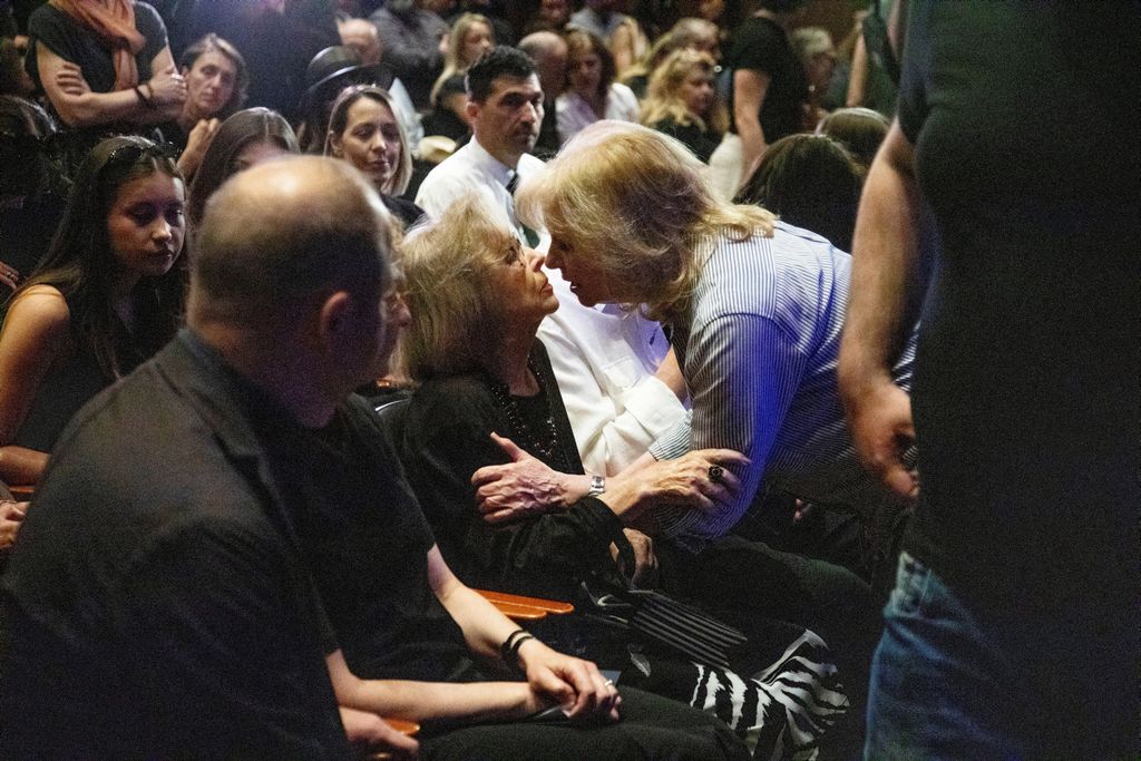 Gabi Novak, Jasna Zlokić, komemoracija Matije Dedića