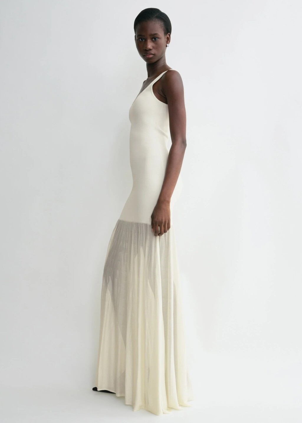 Adriana Ćaleta-Car nosi haljinu brenda Toteme