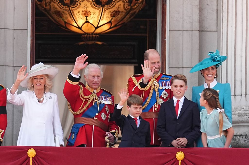 Kraljevska obitelj na Trooping the Colour 2025.