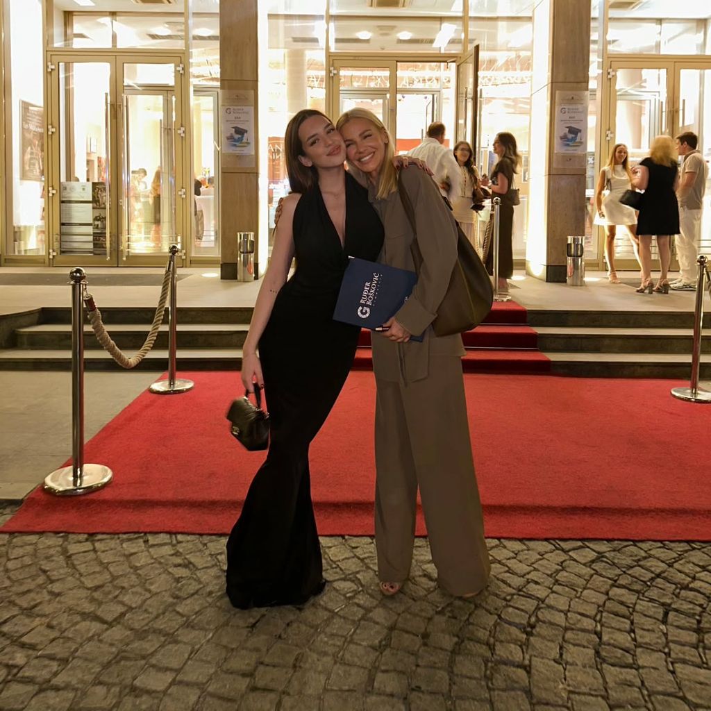 Nataša Bekvalac i kći Hana - 2