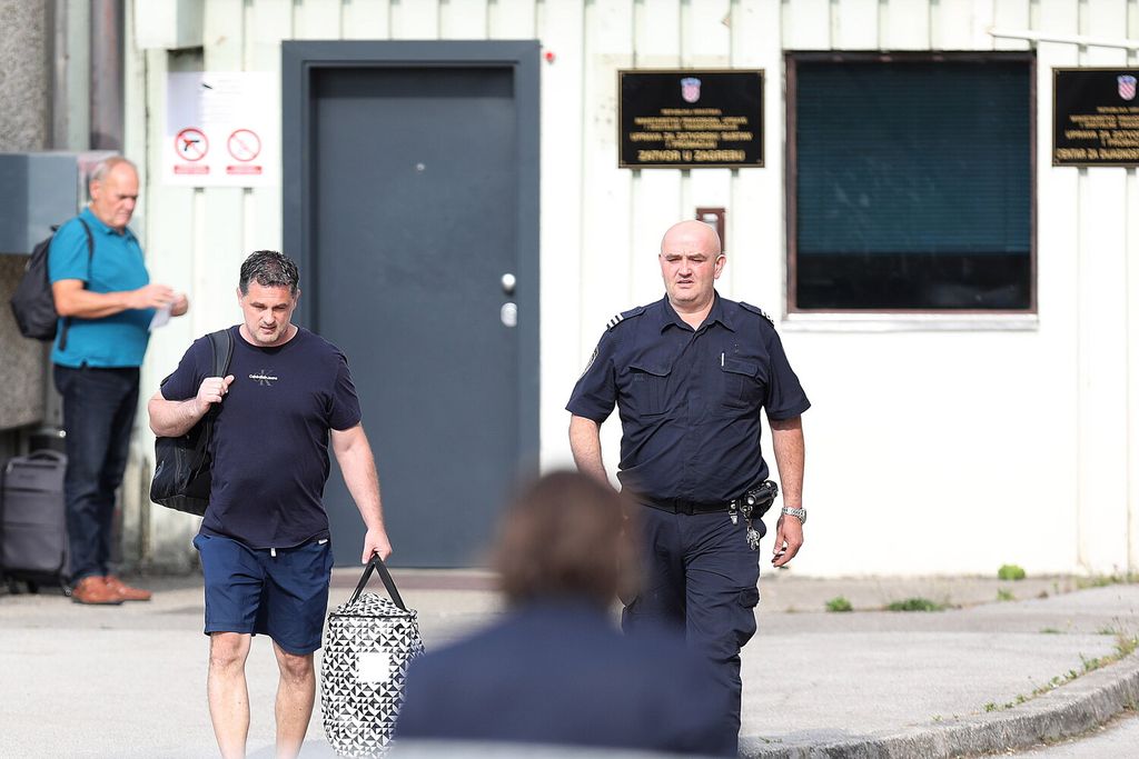 Kosta Kostanjević pušten iz pritvora - 16