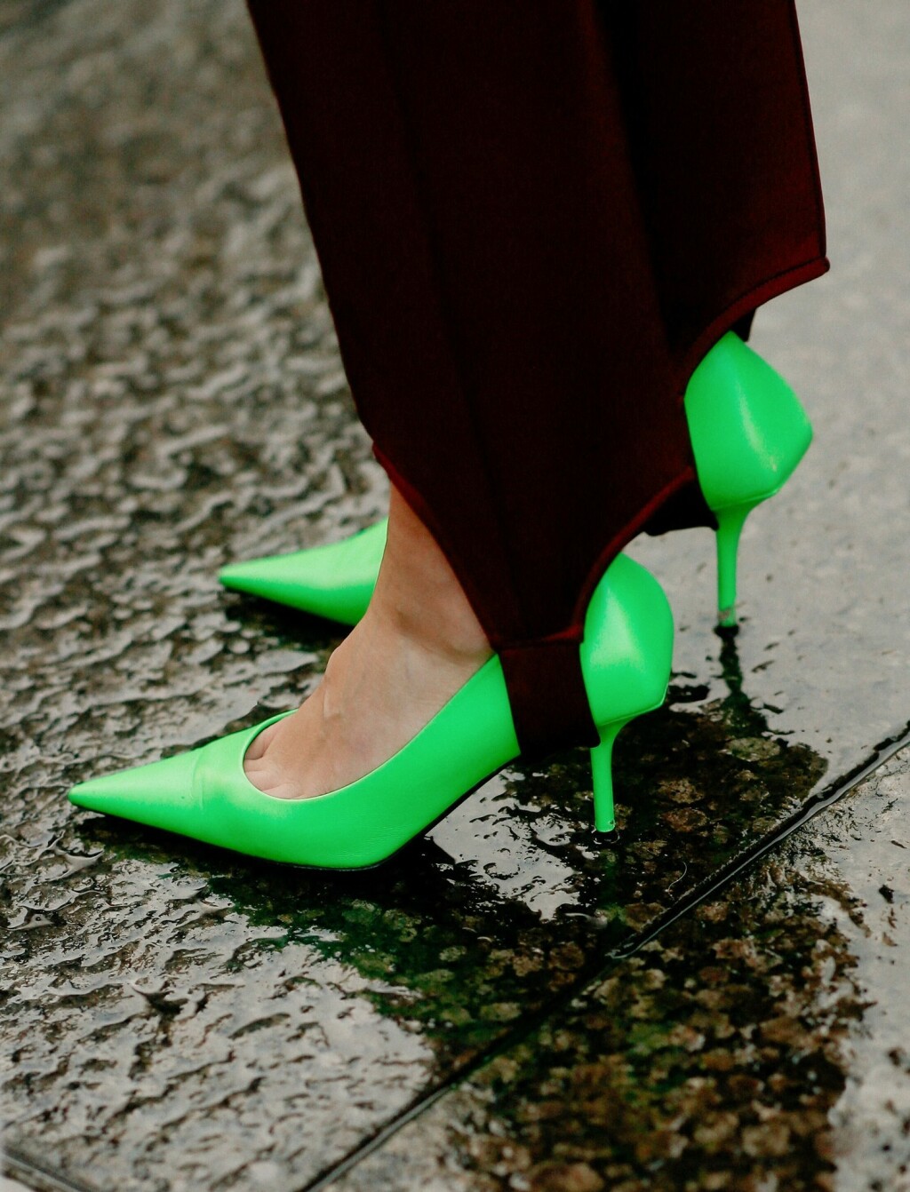 Vibrantne zelene nijanse u street style izdanju s Tjedna mode - 3