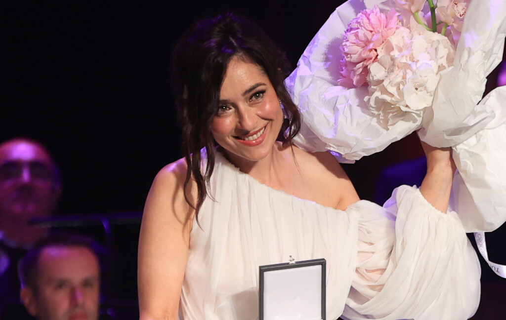 Zrinka Cvitešić u haljini Matije Vuice na svečanoj dodjeli Nagrade Vladimir Nazor za najbolja umjetnička ostvarenja - 4