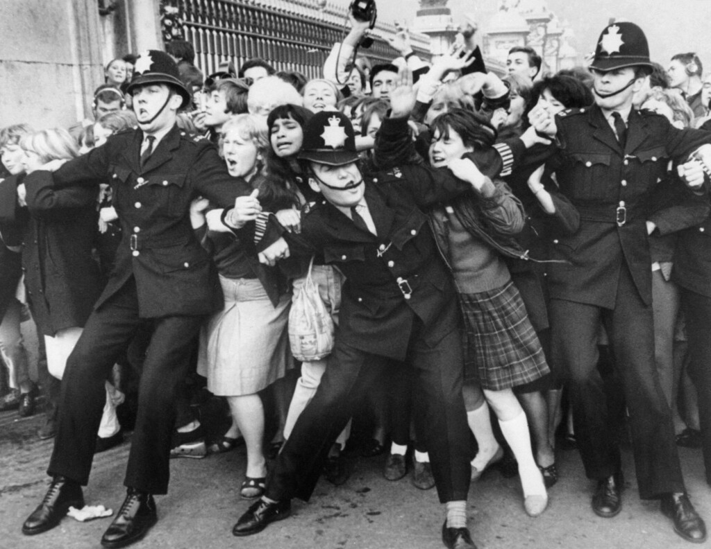 Policija blokira obožavateljice Beatlesa u Londonu