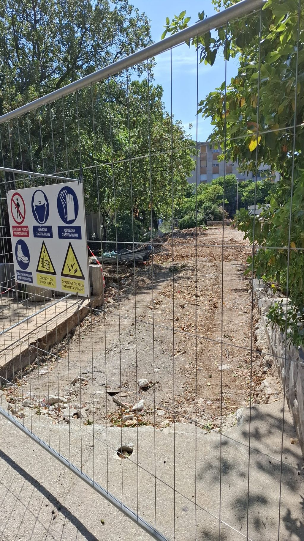 Srušena nadstrešnica u vrtiću u Rijeci - 2