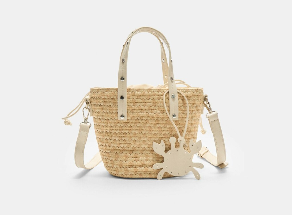 Stradivarius, 25,99 eura