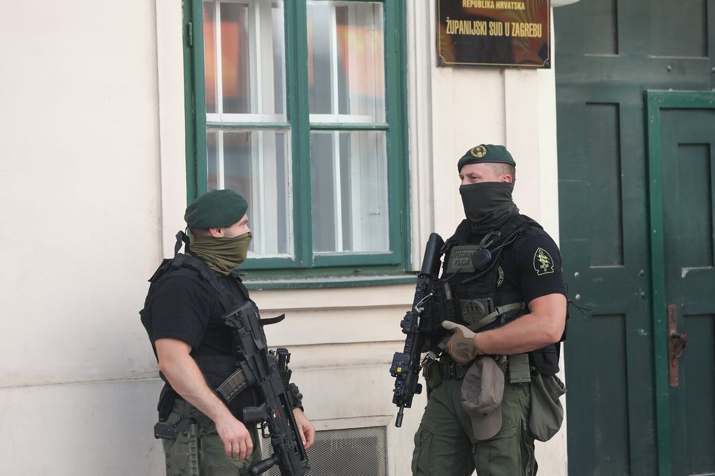 Osumnjičeni Matija M. dolazi na saslušanje u ŽDO - 12