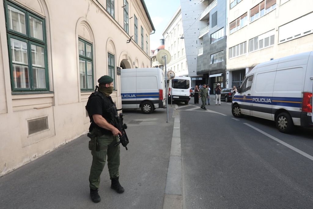 Osumnjičeni Matija M. dolazi na saslušanje u ŽDO - 12