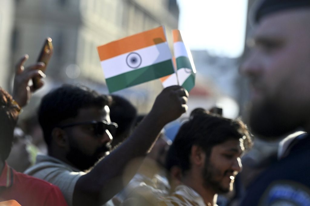 Andrej Plenkovic i Narendra Modi prošetali centrom grada - 15