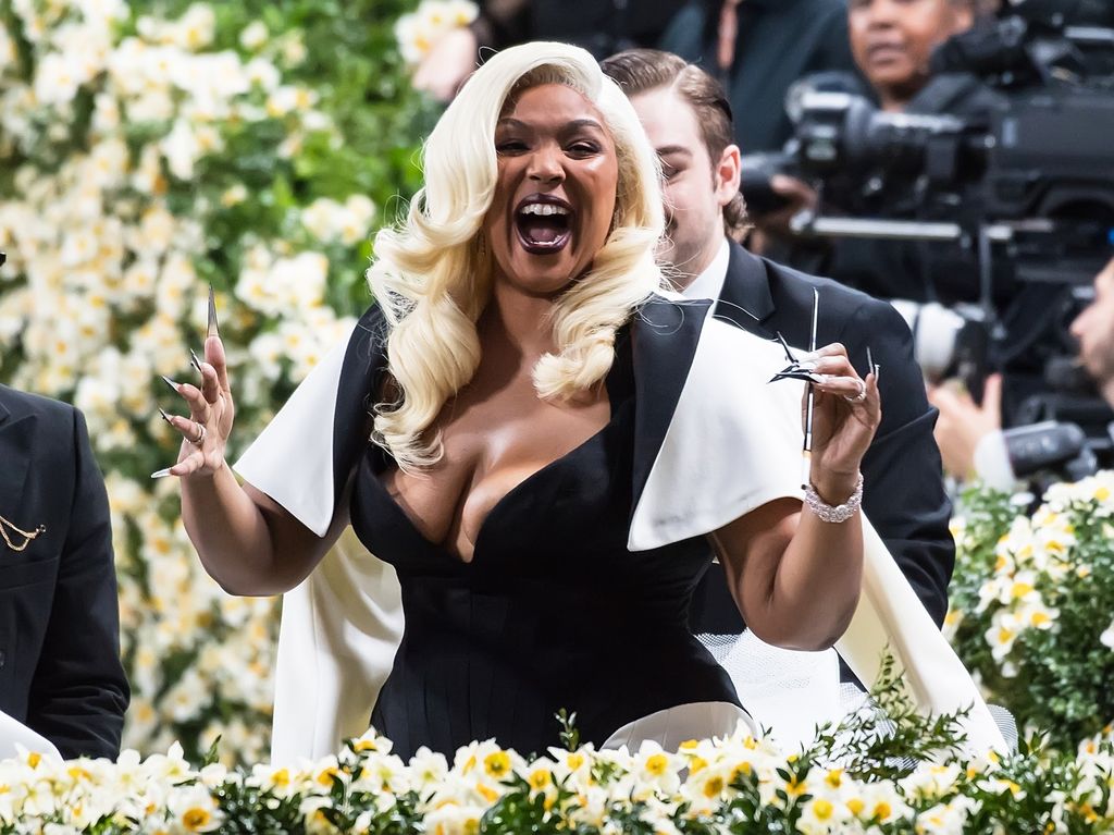 Lizzo - 8