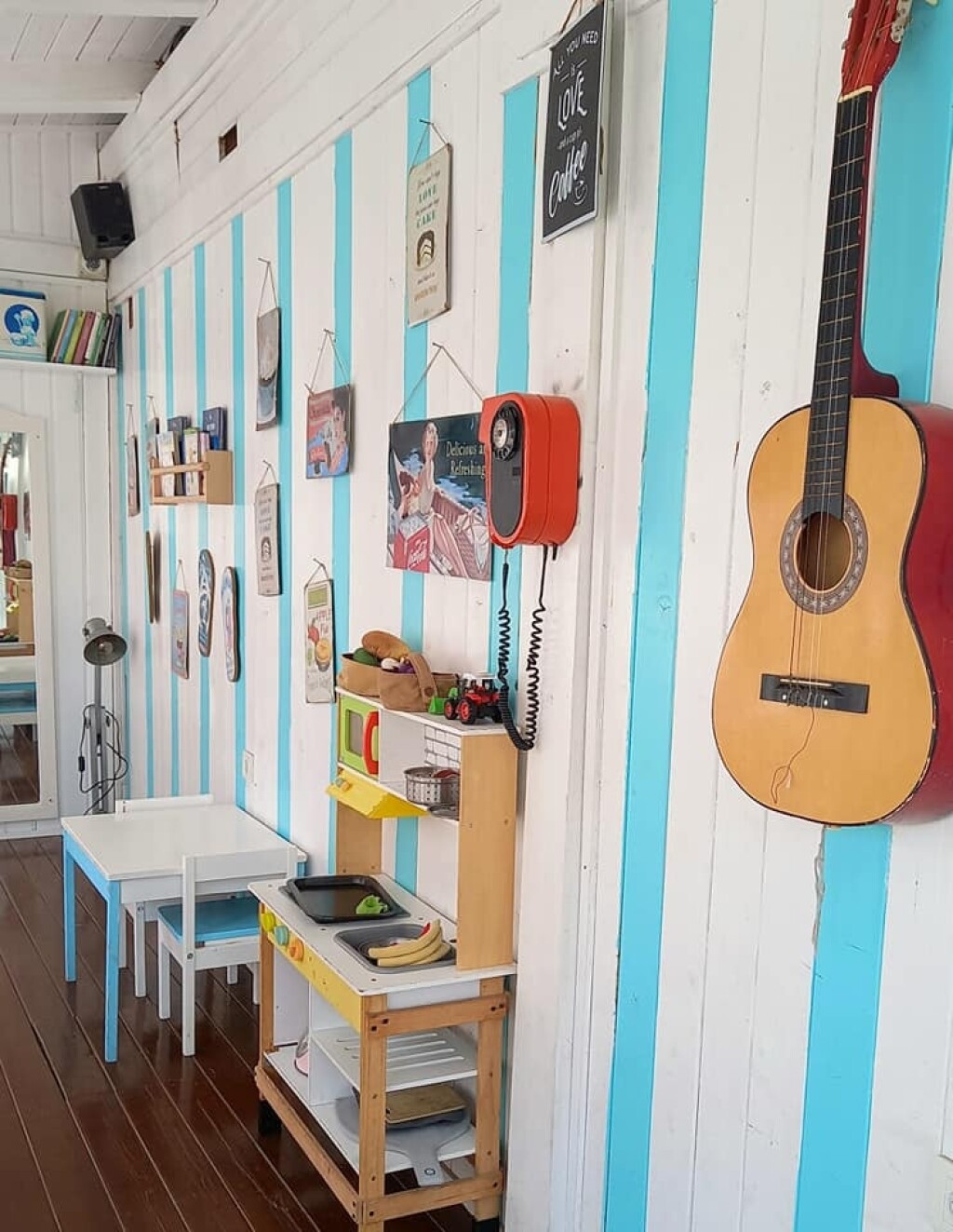 Slastičarnica Jagode i čokolada