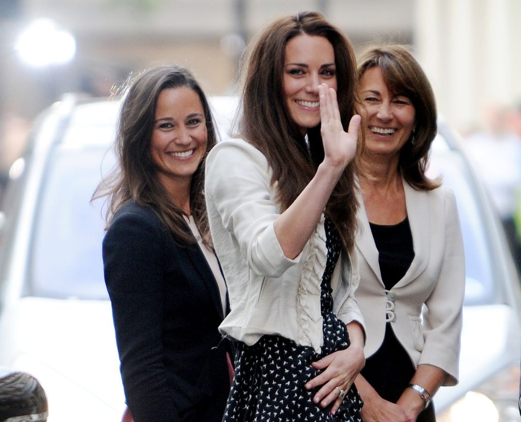 Carole Middleton - 5