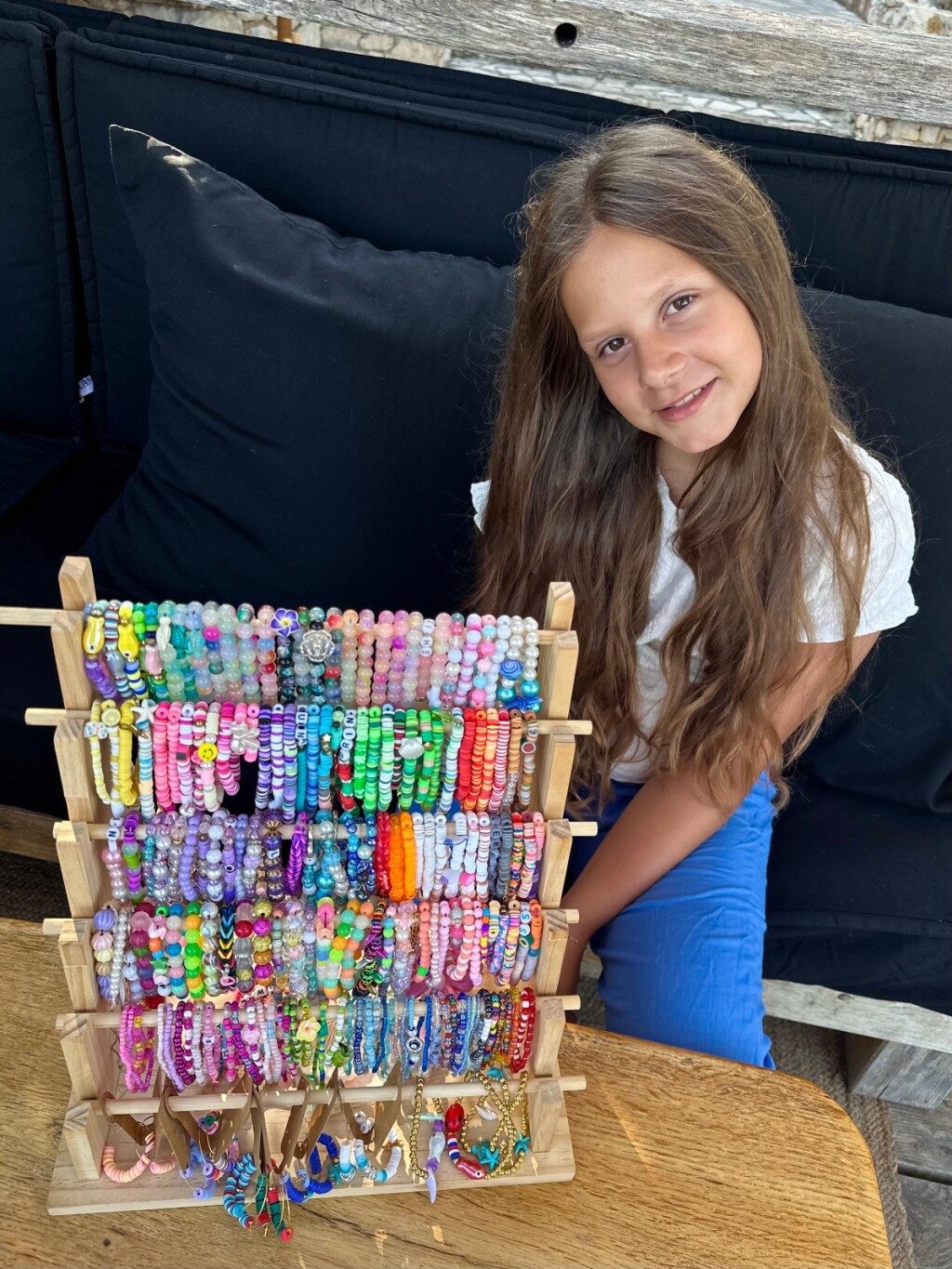 Šarene narukvice Lune Popić