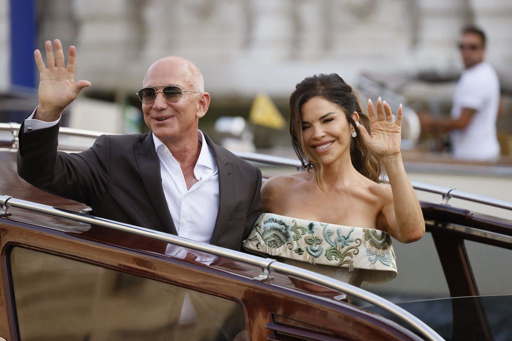 Lauren Sanchez i Jeff Bezos - 1