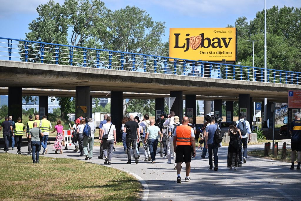 Obilazak Hipodroma uoči koncerta Marka Perkovića - 1