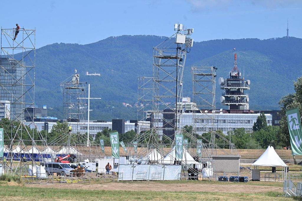 Obilazak Hipodroma uoči koncerta Marka Perkovića - 1