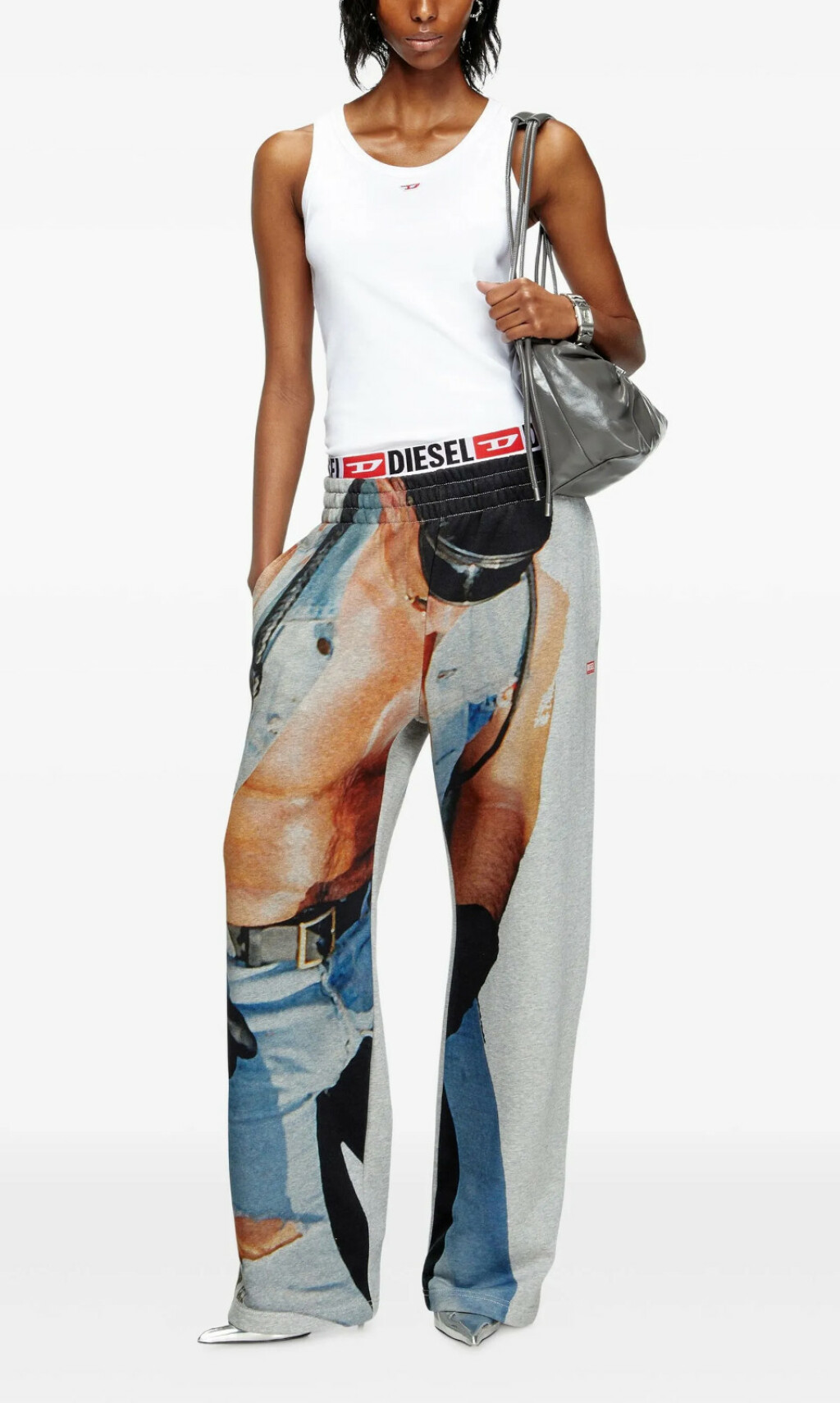 Severina nosi hlače marke Diesel