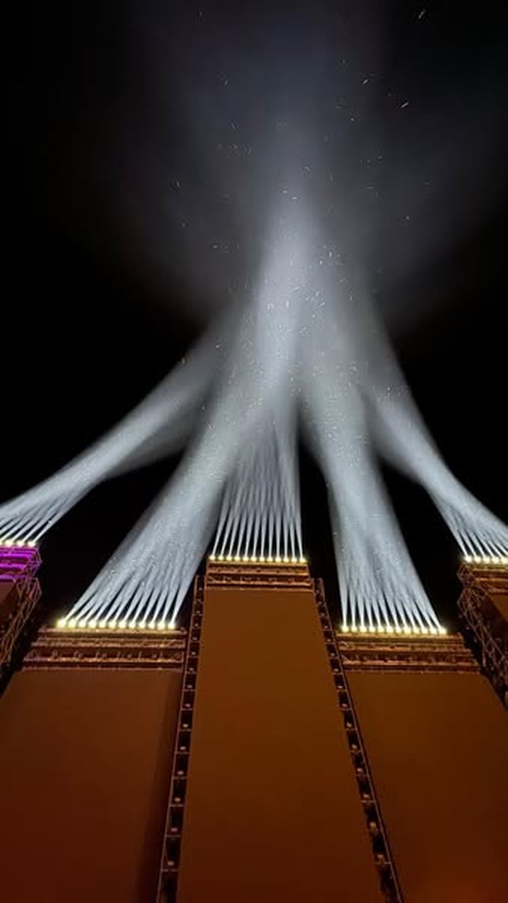 Light show na Thomsponovom koncertu - 4