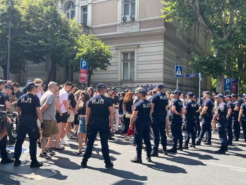 Blokada u Beogradu - 1