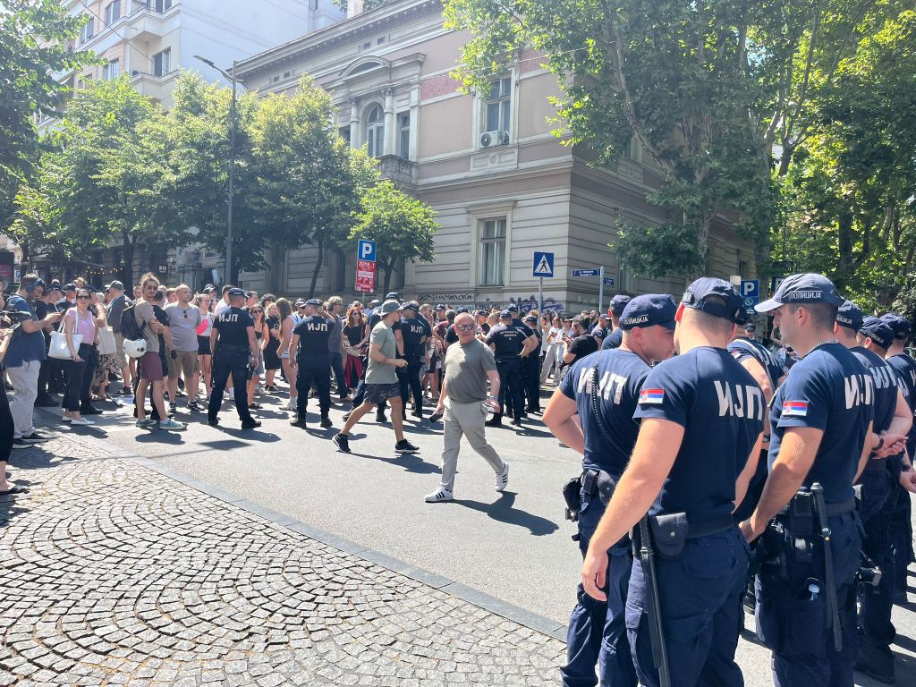 Blokada u Beogradu - 1