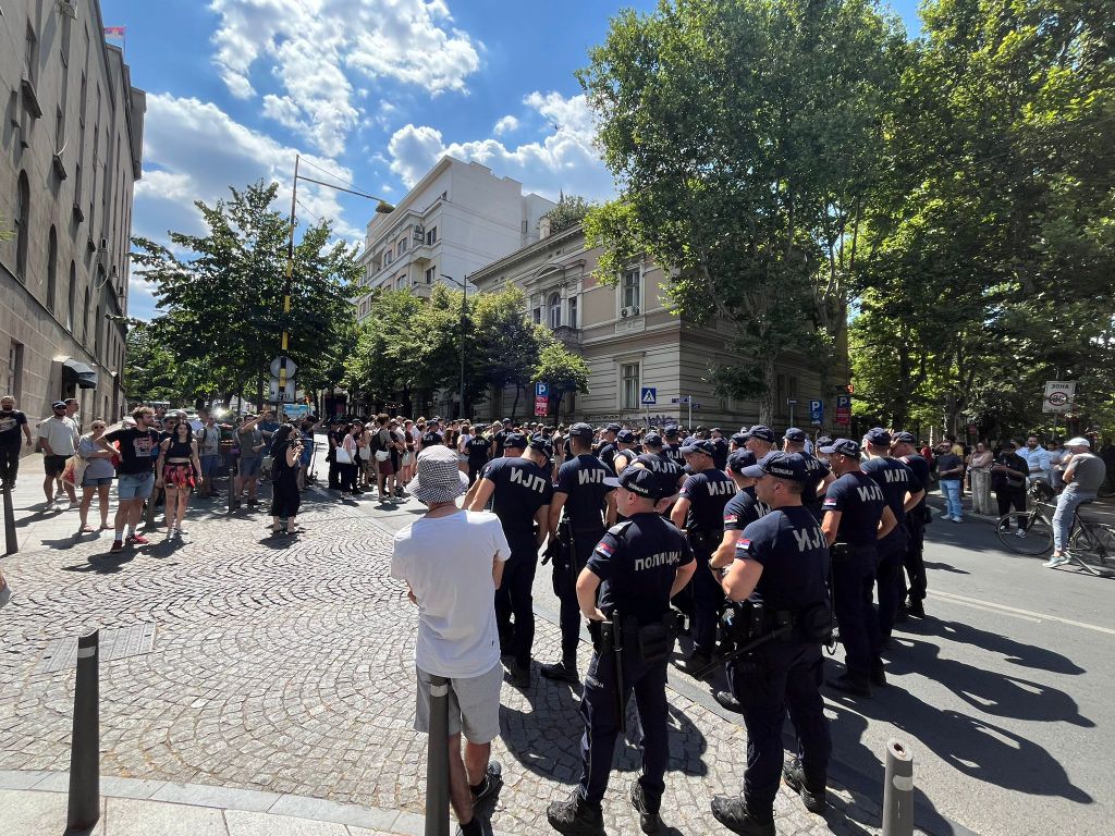 Blokada u Beogradu - 1