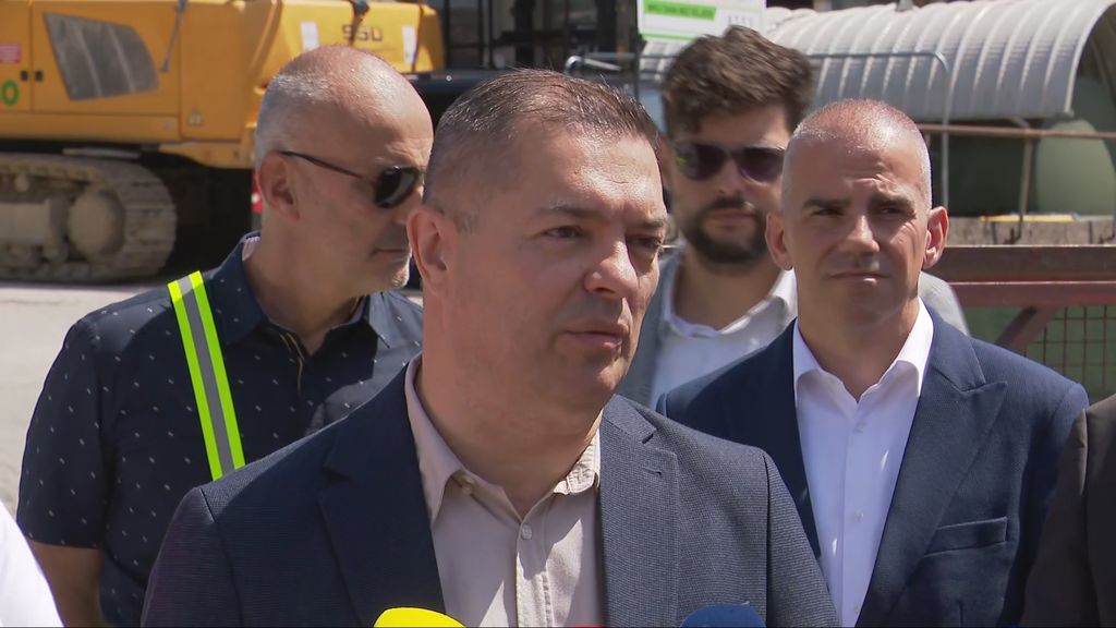 Rušenje Vjesnika