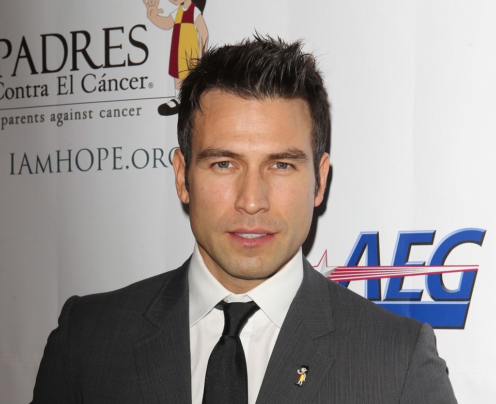Rafael Amaya - 5