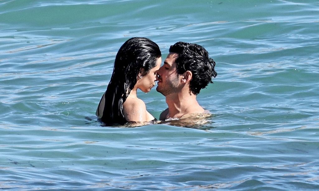 Camila Cabello i Henry Junior Chalhoub - 8
