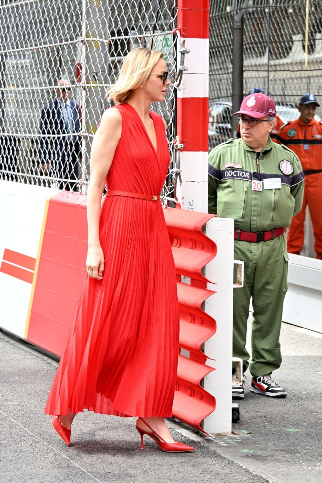 Princeza Charlene u crvenoj haljini