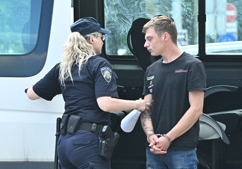 Privođenje četiri muškaraca u Velikoj Gorici - 4