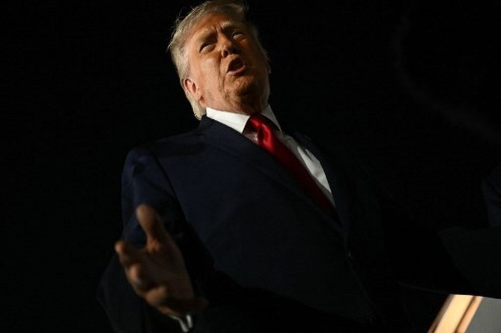 Donald Trump - 1