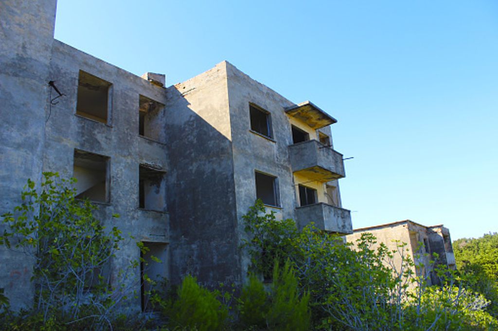 Otok Sazan
