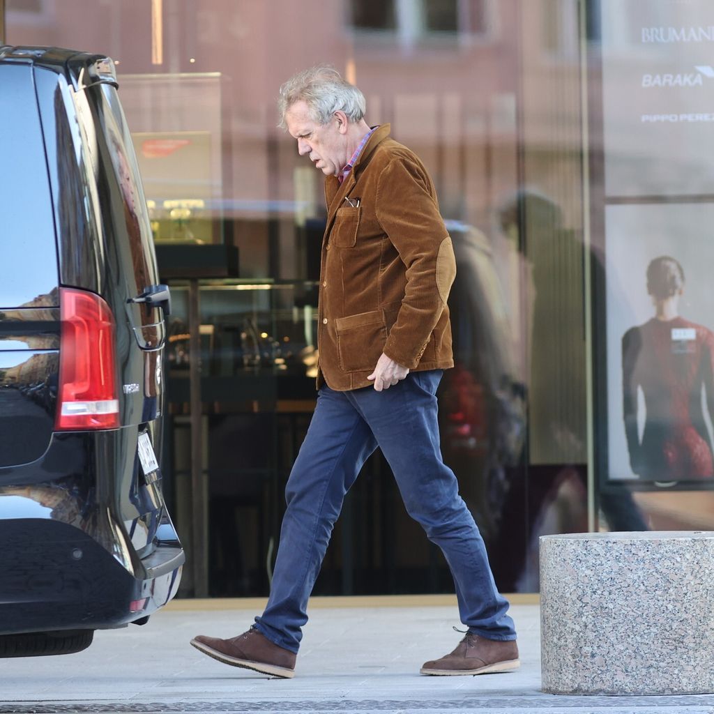 Hugh Laurie - 5