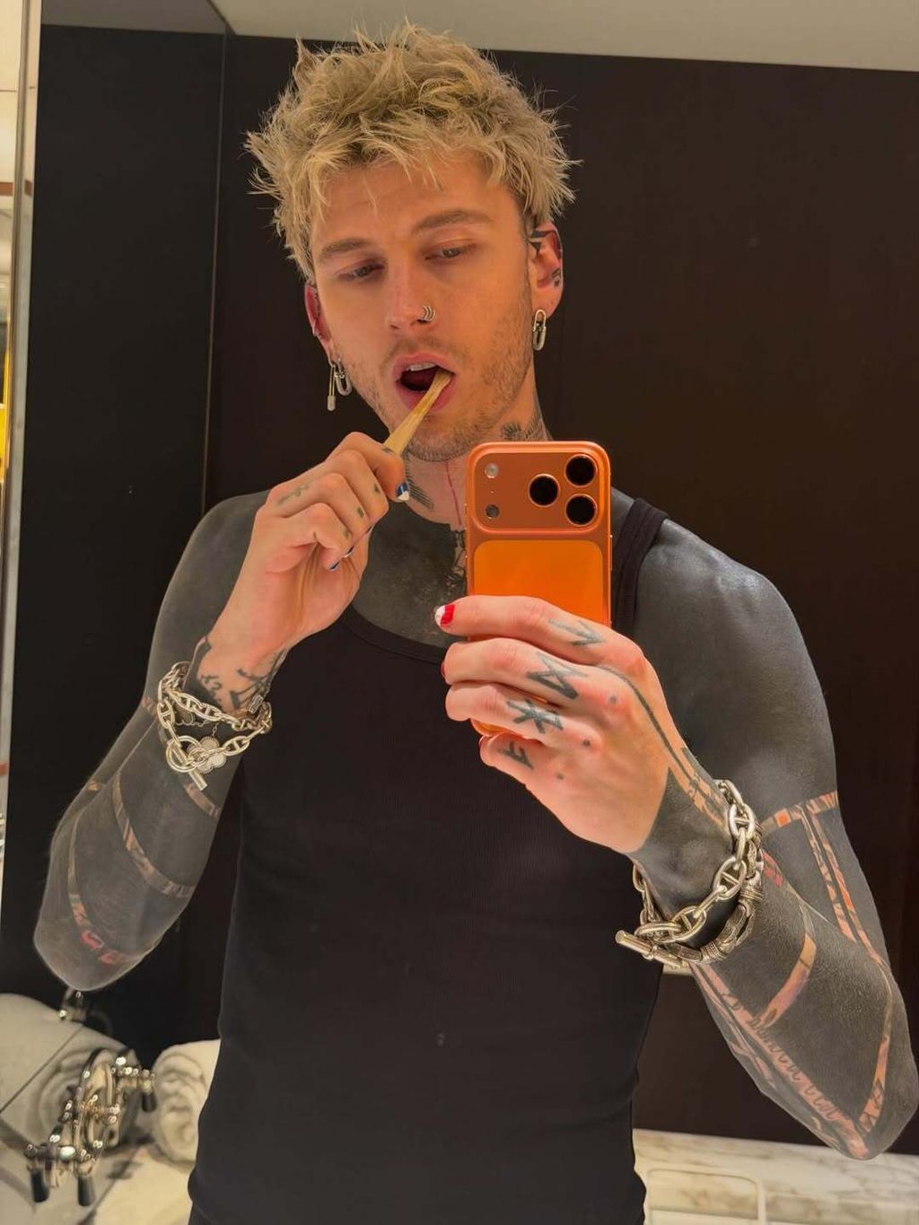 Machine Gun Kelly - 2