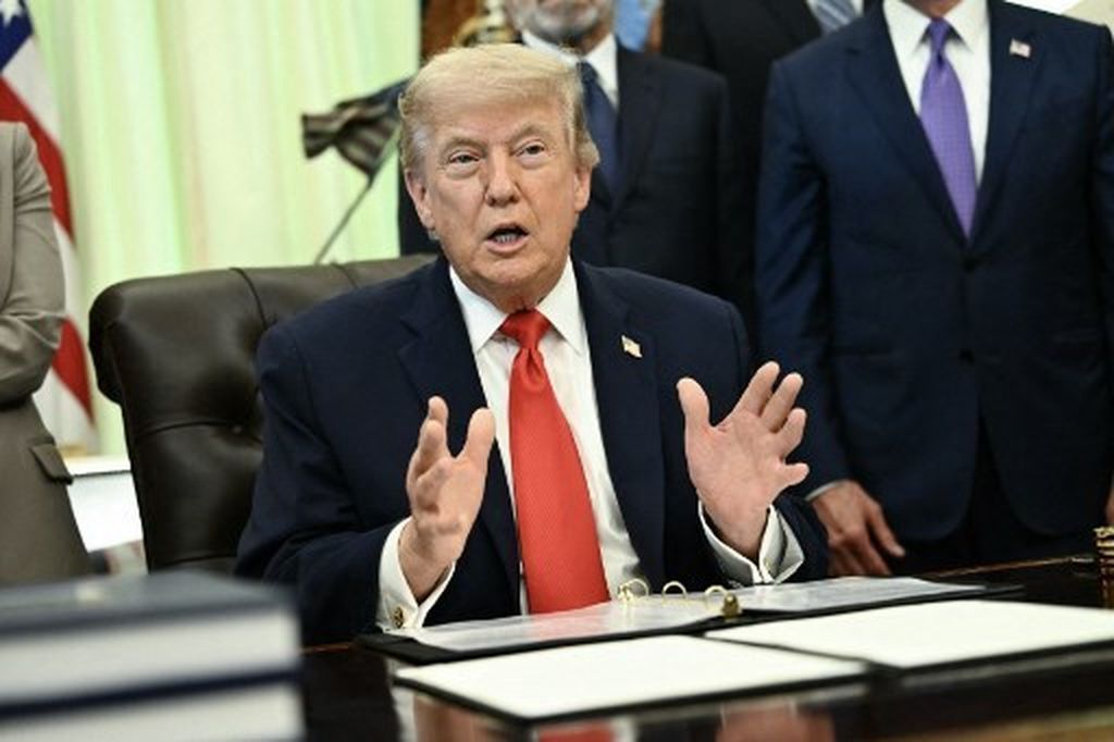 Donald Trump - 1