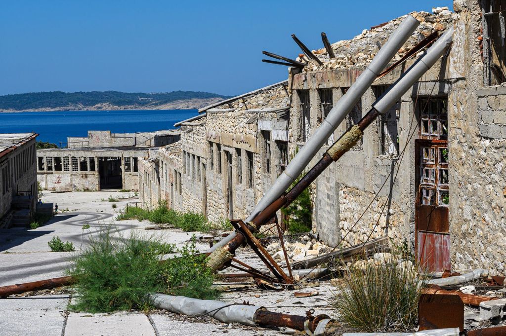 Goli otok - 4