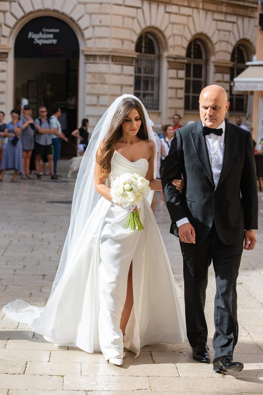 Vjenčanica Helene Livaković vrhunac je elegancije