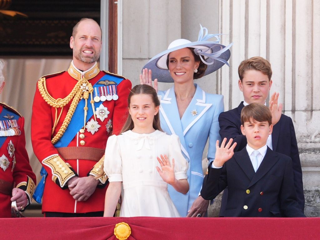 Kraljevska obitelj na Trooping the Colour - 4