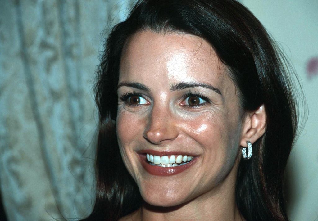 Kristin Davis - 16