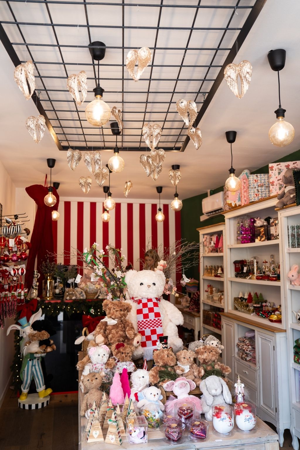 Winnie’s Christmas Shop