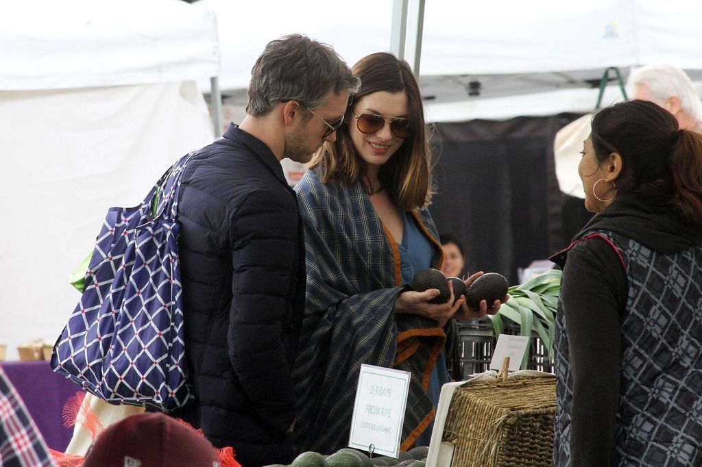 Anne Hathaway - 5