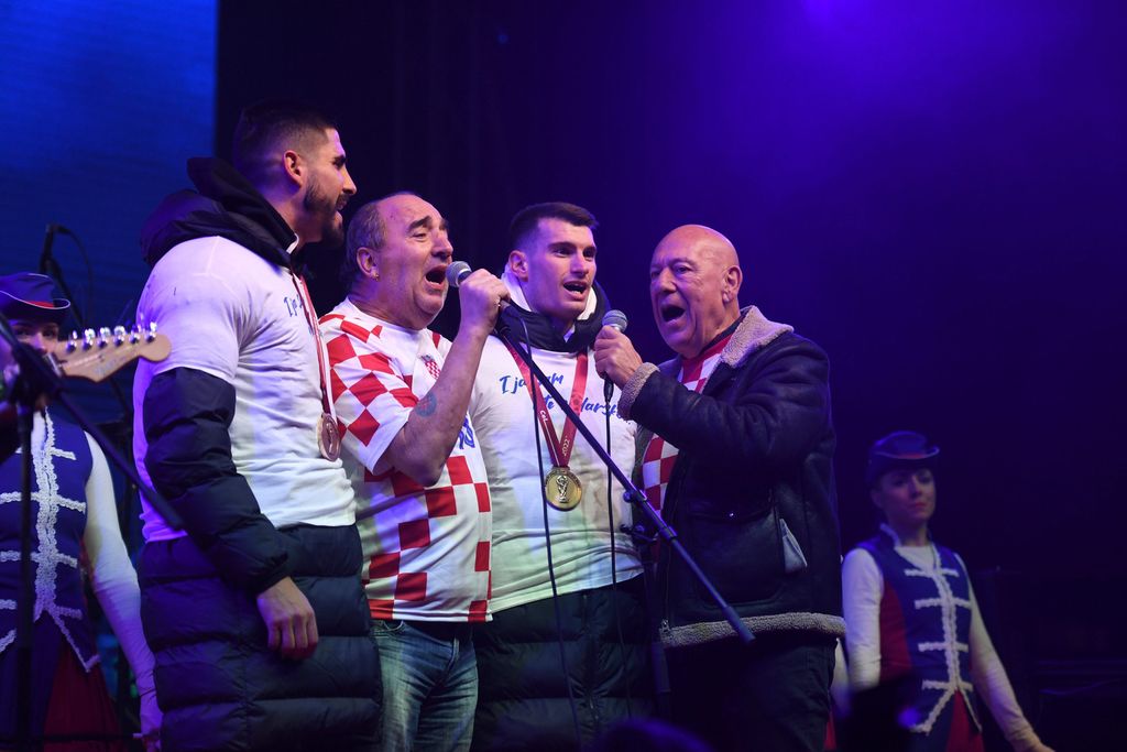 Mladen Grdović i Vatreni