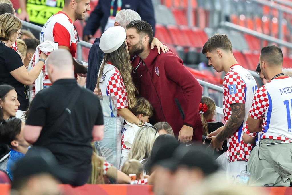 Vatreni s obitelji - 2