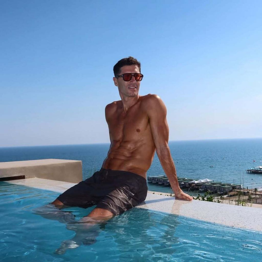 Robert Lewandowski - 2