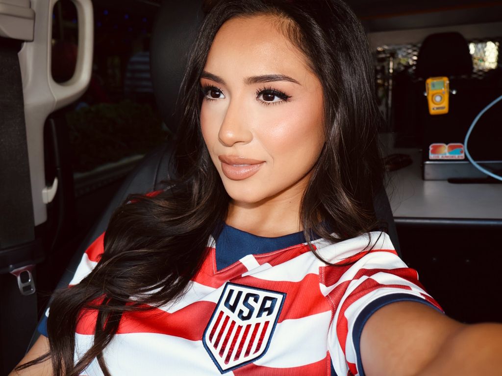 Abigail Velez - 1