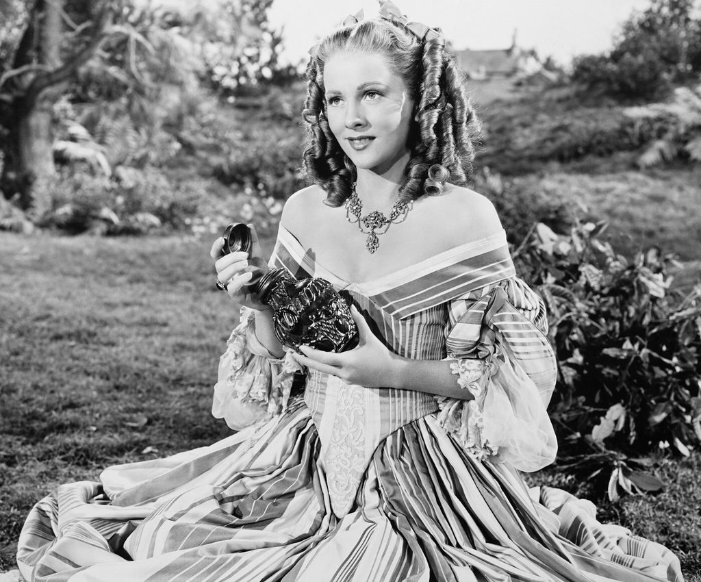 Joan Fontaine - 2