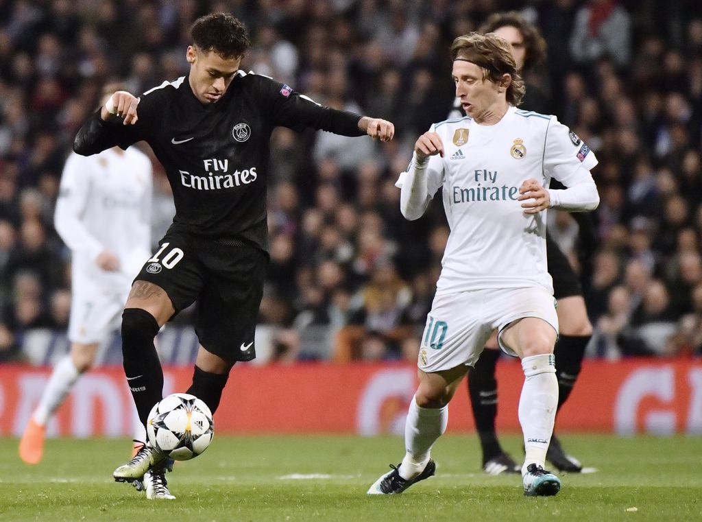 Neymar i Luka Modrić (Foto: AFP)