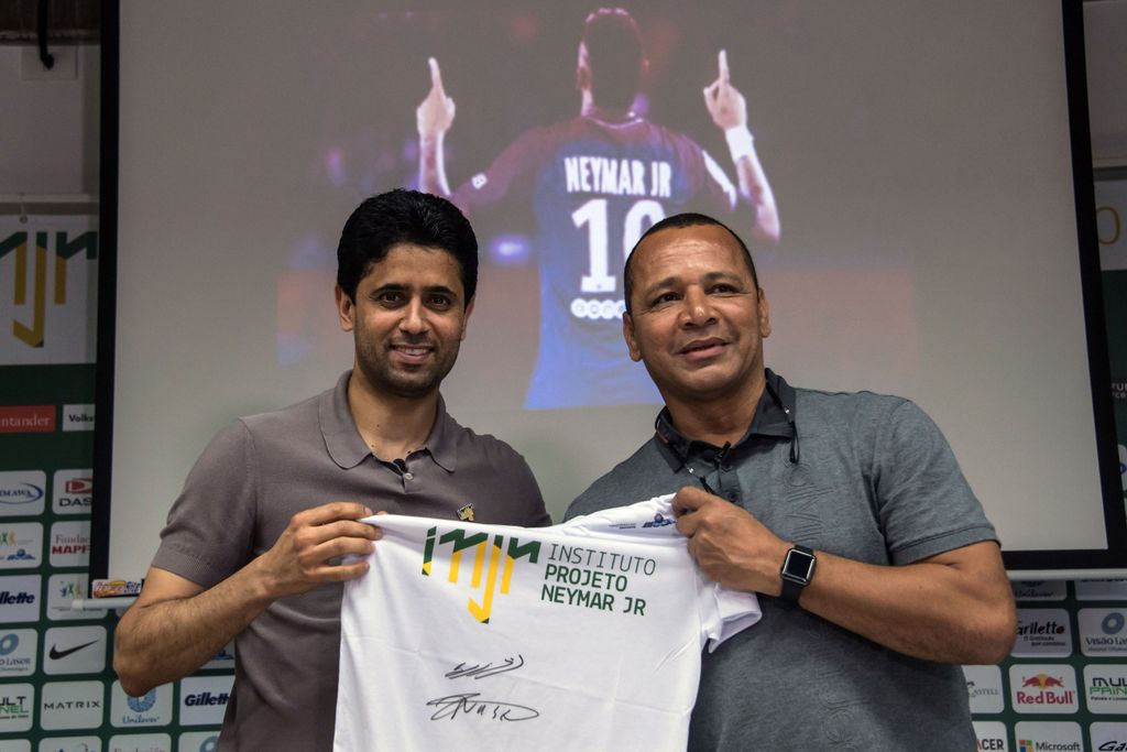 Al-Khelaifi i Neymar Senior (Foto: AFP)